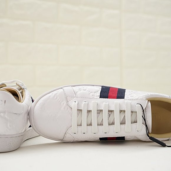 newgUCCI LEATHER CASUAL SHOES FOR WOMEN NEW GUCCI LADIES BLACK LEATHER PLATFORM HORSEBIT LOAFER  main image 3